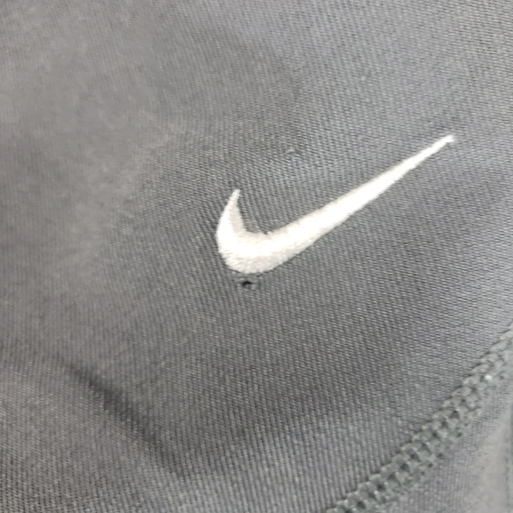 NIKE DRI-FIT Running Capris Gray Size M